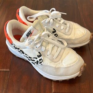 Nike leopard sneakers size 6